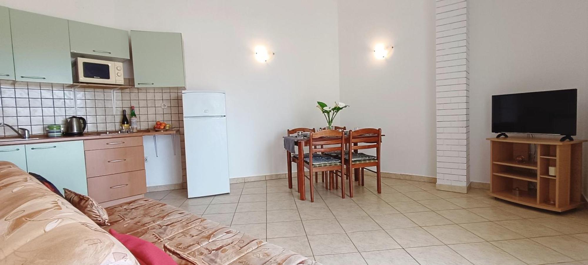 Apartments Roko Lalin Pakoštane Exterior foto